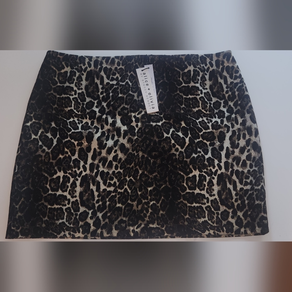 Alice and Oliva Animal Print Skirt NWT
